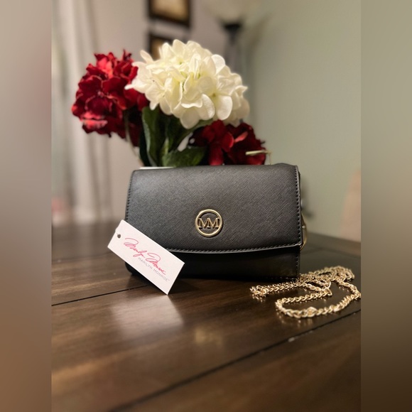 Marilyn Monroe Handbags - Marilyn Monroe Black Crossbody